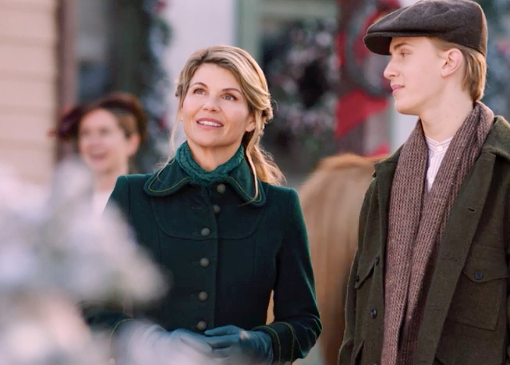 Lori Loughlin Returns to TV in WHEN HOPE CALLS: A COUNTRY