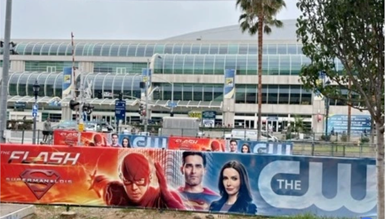 SUPERMAN & LOIS Season 3 With Tyler Hoechlin & Bitsie Tulloch Starts