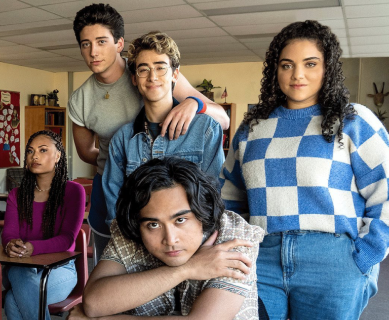 Paramount +'s SCHOOL SPIRITS Series With Peyton List Reveals More Cast